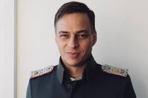 Tom Wlaschiha in In War and Love by Kasper Torsting