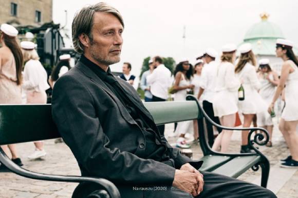 Mads Mikkelsen in Another Round (2020)